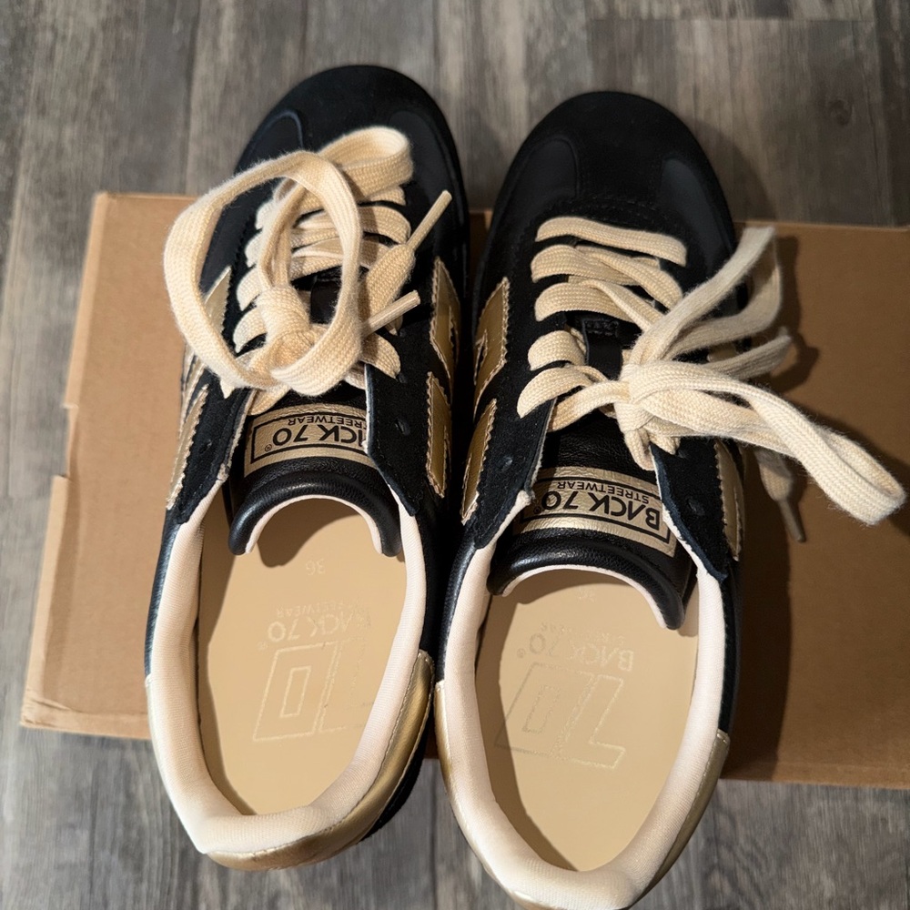 Back 70 Sneakers - Picture 3 of 5